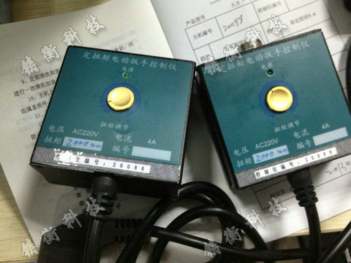 电动扭力扳手图片